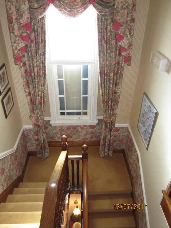 Ronebhal Guest House أوبان المظهر الخارجي الصورة